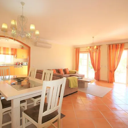 Colina Da Atalaia -